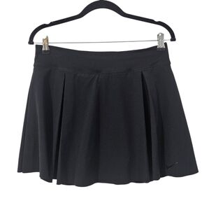 Nike Women's 15" Dri-FIT Advantage Golf Skort